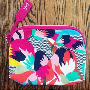 Brand New Ester Lauder Cosmetic Case Bag